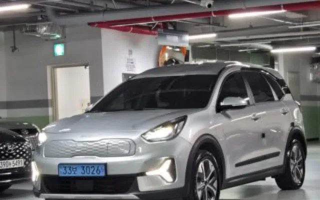 니로 중고차 니로 플러스 EV 에어 매물 사진 19 - 2022/07 90,308km