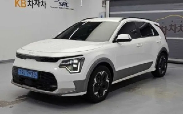 니로 중고차 디 올 뉴 니로 EV 어스 매물 사진 6 - 2022/07 180,587km