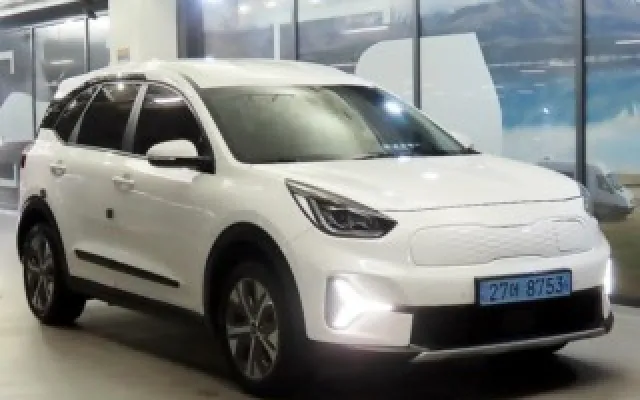 니로 중고차 니로 플러스 EV 어스 매물 사진 16 - 2022/09 146,262km